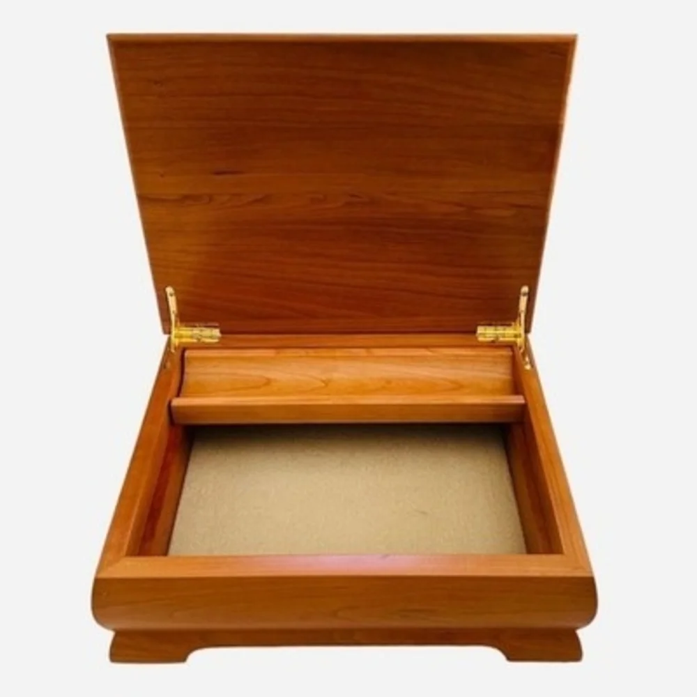 Lavenger new cherry